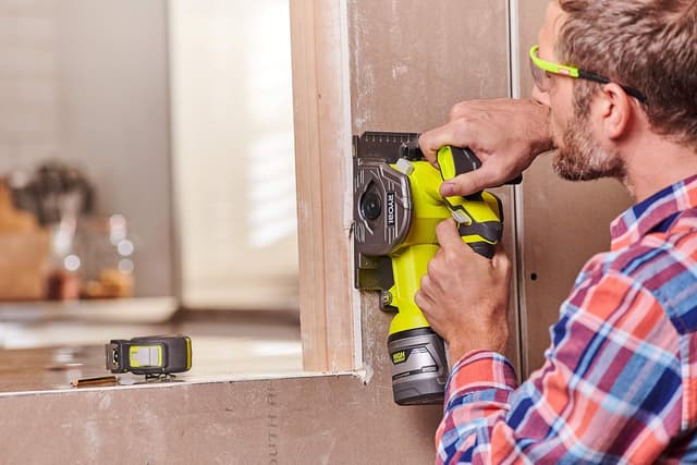 Detalle de ONE+ Cordless Multi Material Saw (Bare Tool) for straight cuts and tile work