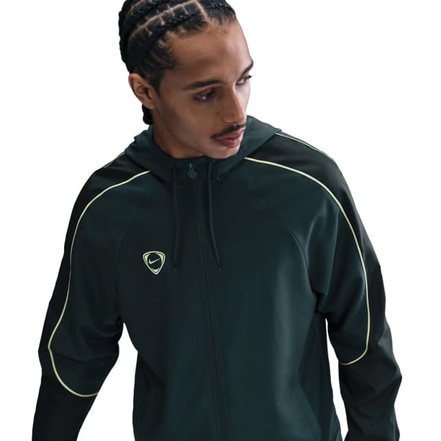 Detalle 1 de Nike Academy+ Sudadera hombre