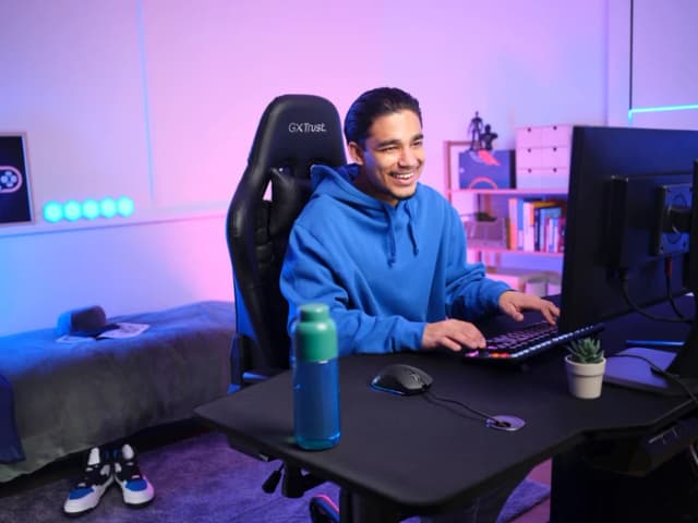 Detalle de Trust GXT 924 Ybar+ Pro Gaming-Maus (kabelgebunden) – bis zu 25.600 dpi