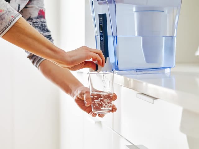 Thumbnail 5 de ZeroWater 20-Cup Ready-Pour 5-Stage Water Dispenser