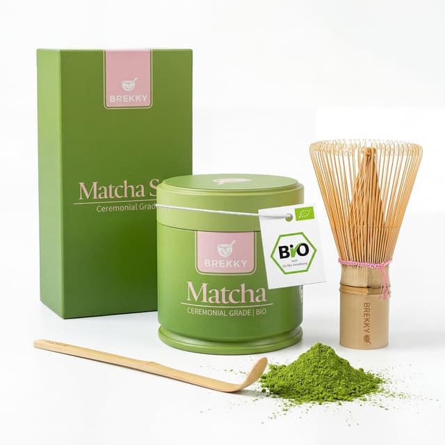 Detalle de BREKKY Matcha Set – Bio Grüntee aus Japan (Pulver, Bambusbesen & Chashaku) in Geschenkverpackung