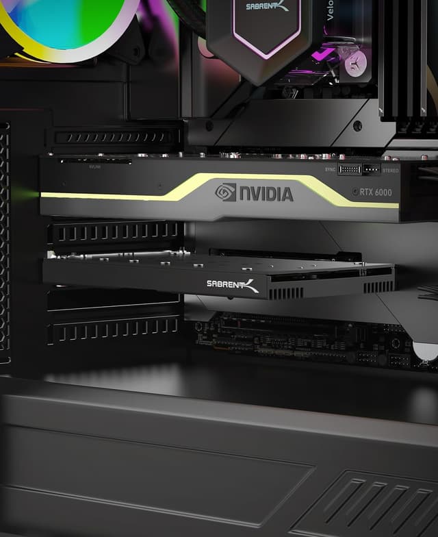 Detalle 2 de SABRENT Quad NVMe zu PCIe 4.0 x16 Adapterkarte (EC-P4BF) für 4-Laufwerk-Setup mit Kühlung