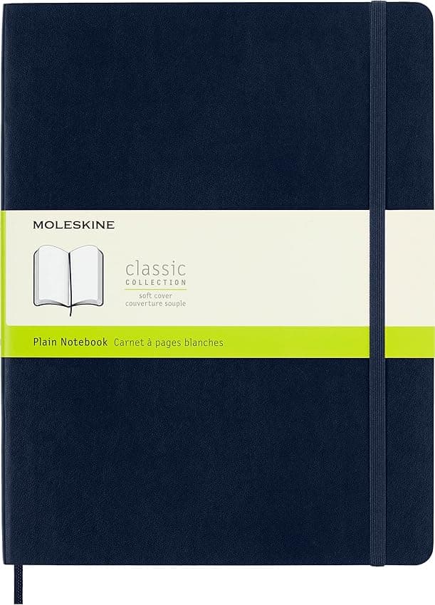 Detalle de Moleskine Cuaderno Clásico Azul Zafiro Extra Grande 📒
