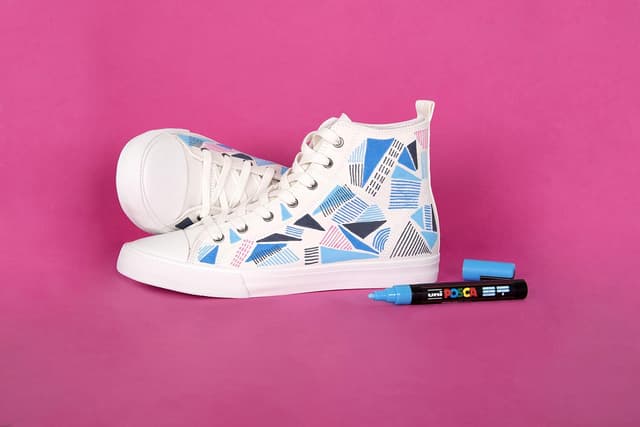 Thumbnail 5 de Posca Uniposca set pennarelli acrilici 1.8–2.5 mm