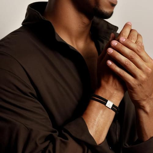 Detalle de Esmoly pulsera letra A-Z con acero 316-L