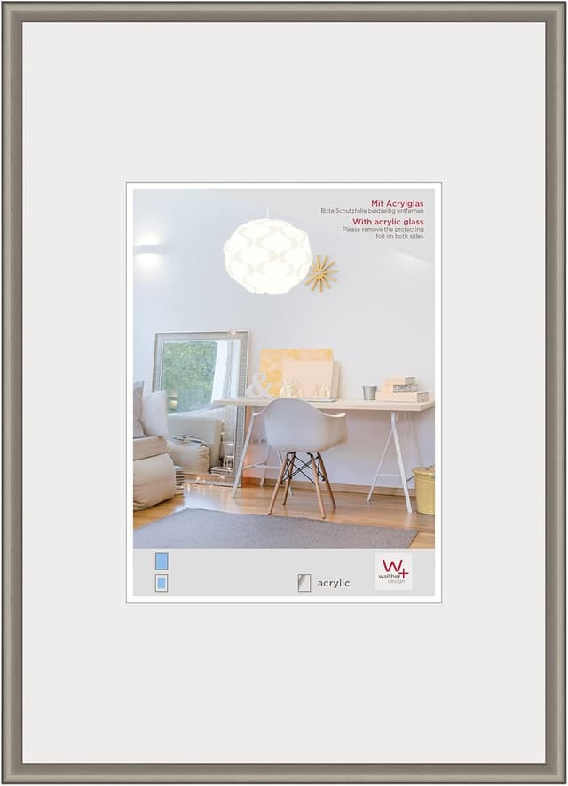 Detalle 2 de Walther Design Photo Frame Red, 18 x 24 cm (New Lifestyle) – KV824R