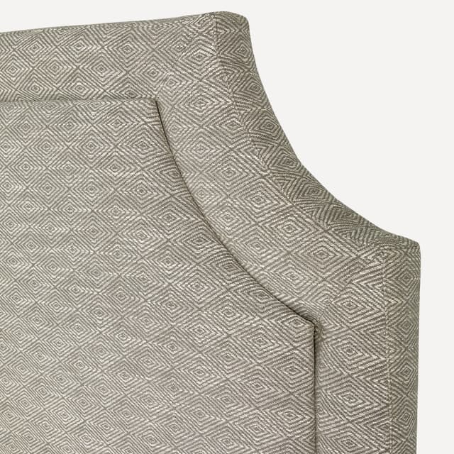 Detalle de El Corte Inglés Bibian cabecero doble tapizado