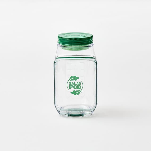 Detalle de Prepara The Original Salad Pod for fresh, mess-free layered salads