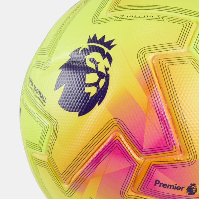 Detalle de Puma Orbita Ultimate PL Lights 12 paneles