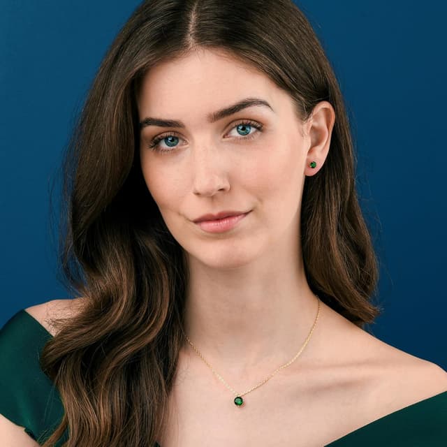 Detalle 1 de namana 925 Sterling Silver Stud Earrings with 6 mm Round Stones (Green or Coloured)