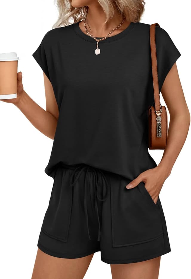 Detalle de AUTOMET Womens Crew Neck Two-Piece Shorts Set with Pocket