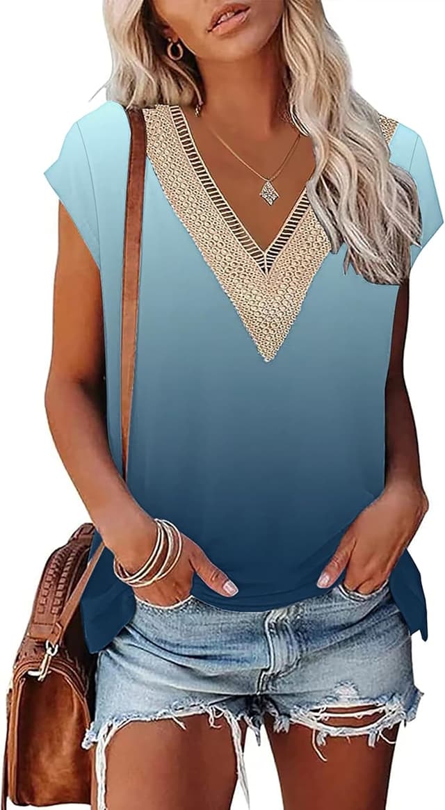 Detalle de Maglietta donna PLOKNRD scollo a V con pizzo, maniche corte e relaxed fit