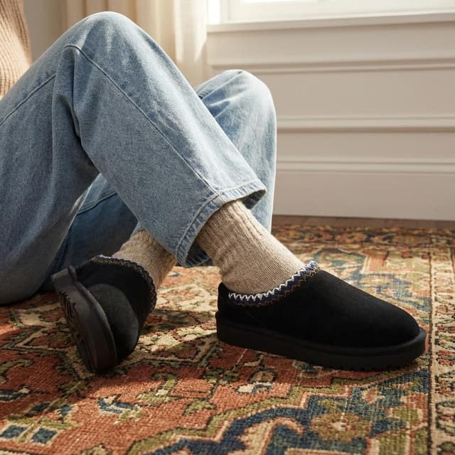 Detalle de CUSHIONAIRE Keto Slippers