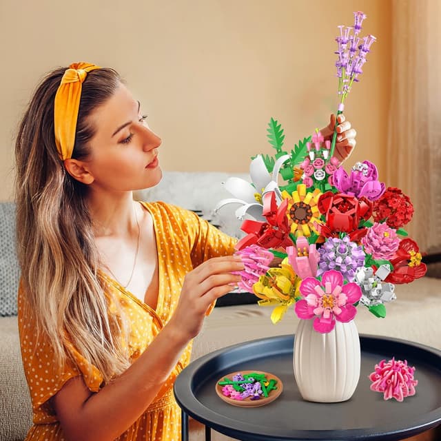 Detalle 2 de PLAXSOON Flower Bouquet Building Set