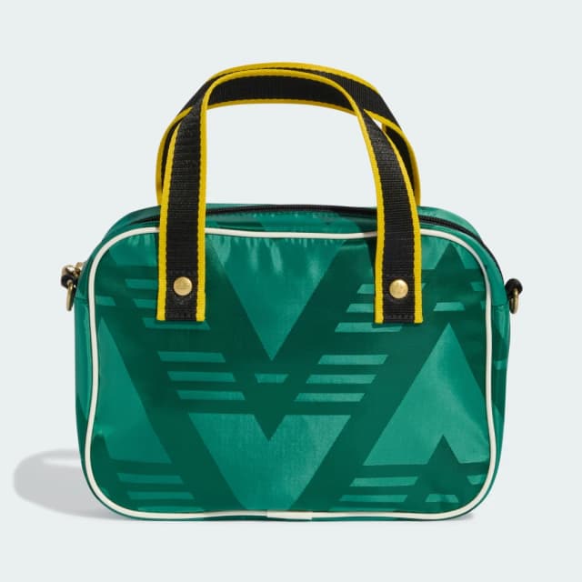 Detalle 2 de Bolso pequeño Airliner Adidas en verde: práctico para el día a día