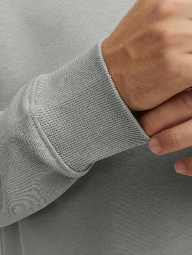 Detalle de Jack & Jones Sweatshirt Plain da uomo in felpa: girocollo e maniche sovrapposte