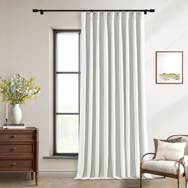 Detalle de TWODRAPES Extra Wide Blackout Curtains 84