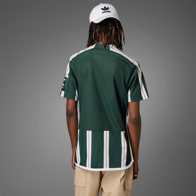 Detalle 2 de Camiseta segunda equipación Manchester United 23/24 Adidas en verde