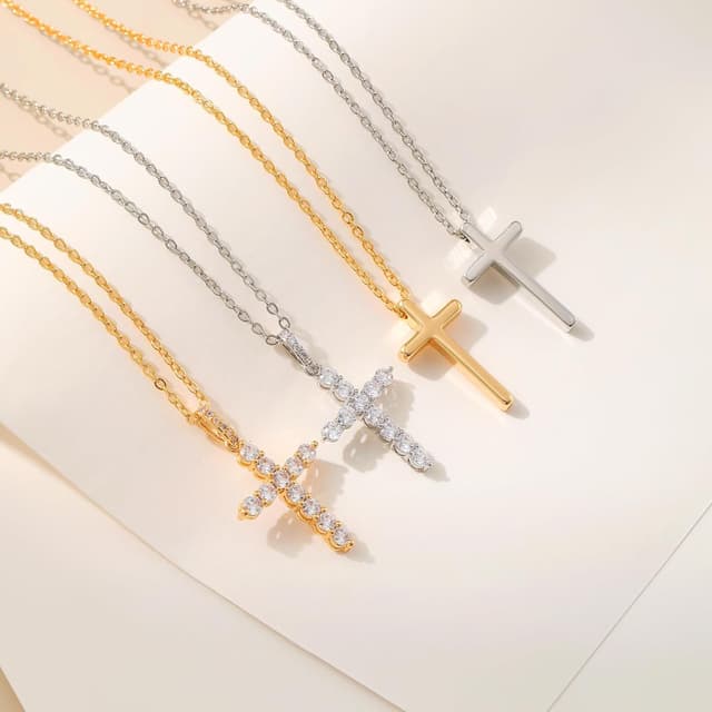 Detalle de Kenivira Kreuz Kette für Damen (Silber) mit Kreuz-Anhänger – Halskette mit Verlängerung