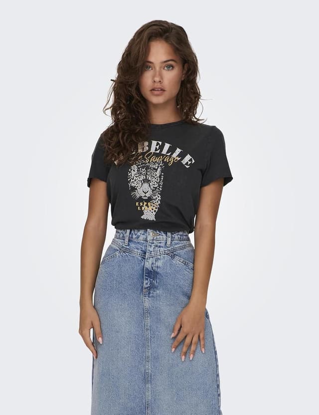 Detalle de ONLY maglietta stampata a manica corta da donna con girocollo ONLLUCY