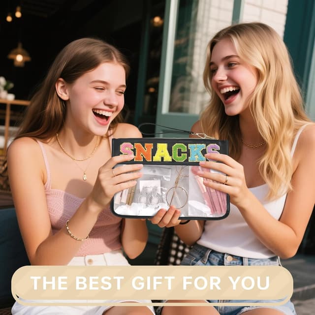 Detalle de Siwara Clear Pouch Travel Makeup Bag with Glitter Chenille Letter Patches (13.0 × 9.5 in)