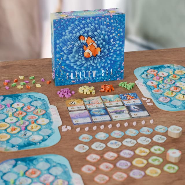 Detalle de Shallow Sea board game: Strategy tile-placement reef ecosystem game (ages 14+, 1–4 players)