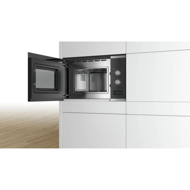 Detalle de Bosch BFL520MS0 microondas 20 L 800 W