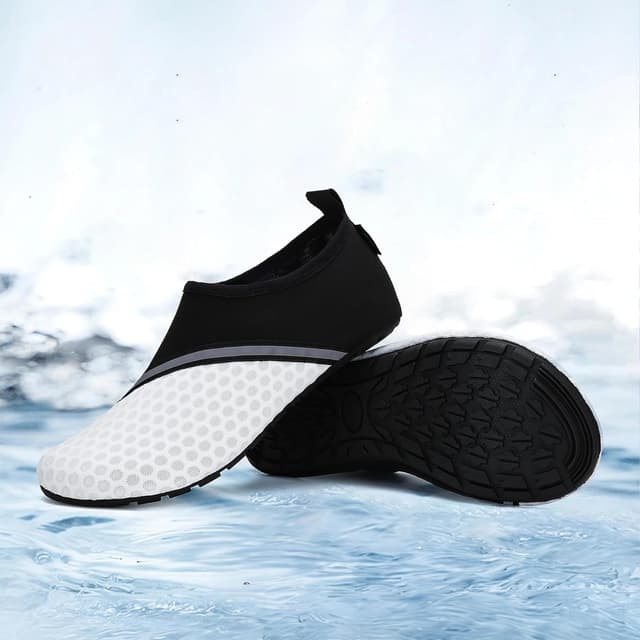 Thumbnail 2 de SAGUARO Chaussures d'eau Taille 36-47