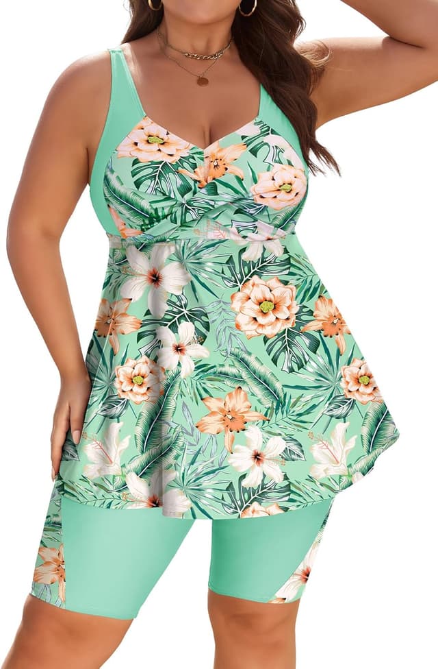 Detalle de Arolina Plus Size Two-Piece Tankini Swimsuit with Shorts, Tummy Control & UV Protection