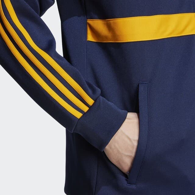 Detalle de Adidas The First sudadera hombre 70% reciclado