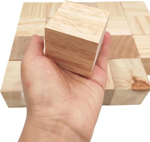Detalle 2 de Anktily Kiefernholz Würfel 5 cm, 20 Stück