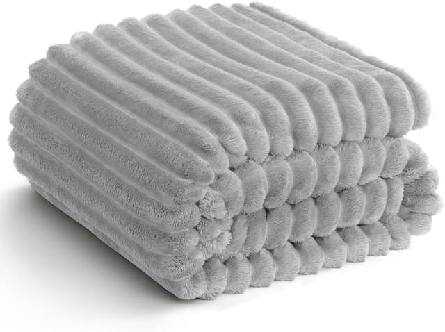 Detalle de WAVVE Kuscheldecke aus Mikrofaser – 150x200 cm, hellgrau (Sofadecke & Tagesdecke)