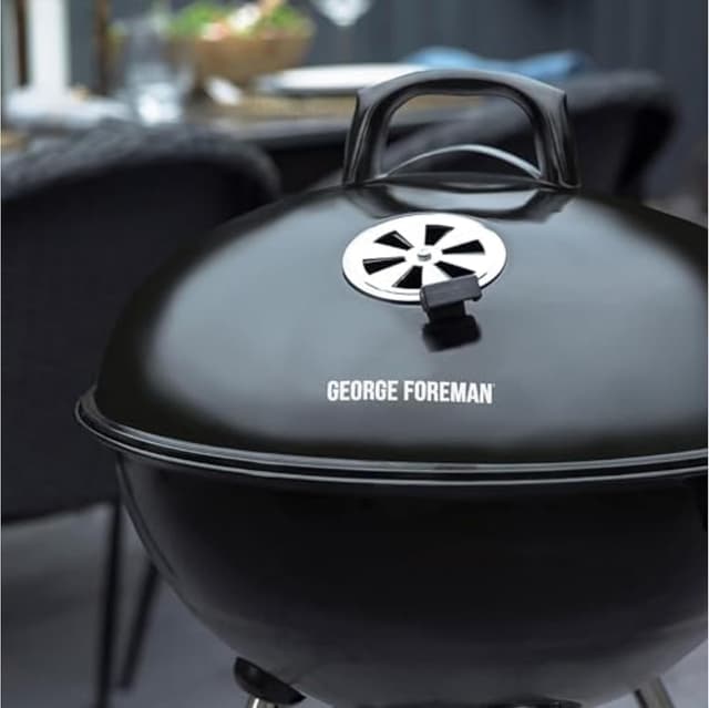 Detalle de George Foreman Portable Charcoal BBQ Round Kettle (47.5 cm) with Adjustable Vent & Integrated Thermometer