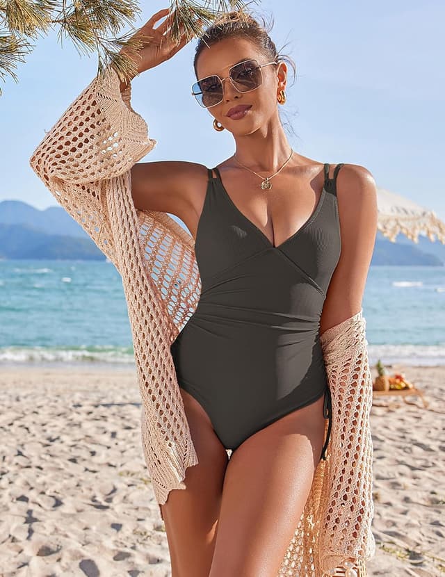 Detalle de AI’MAGE Women’s One-Piece Swimsuit with V Neck, Tummy Control & Side Drawstrings