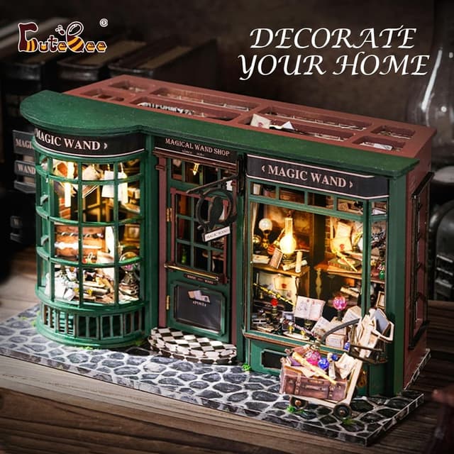 Detalle 2 de CUTEBEE DIY Miniature Dollhouse Kit (Magic House) — wooden miniature house model with LED