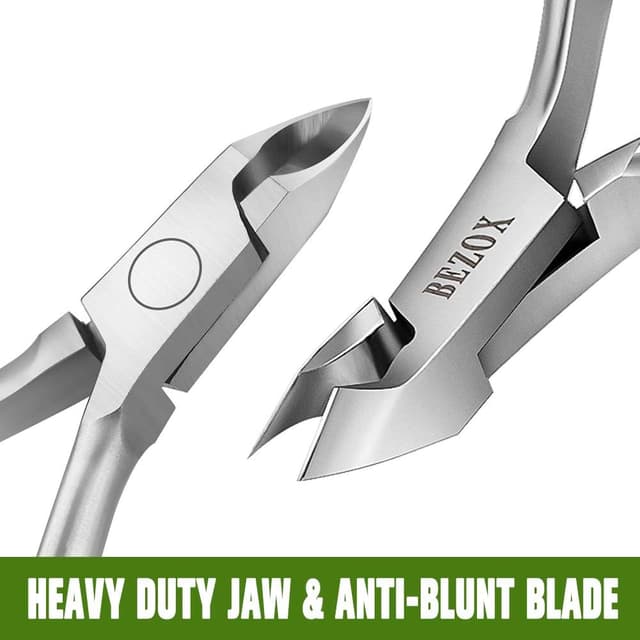 Detalle 2 de BEZOX Tronchesino per cuticole acciaio inox