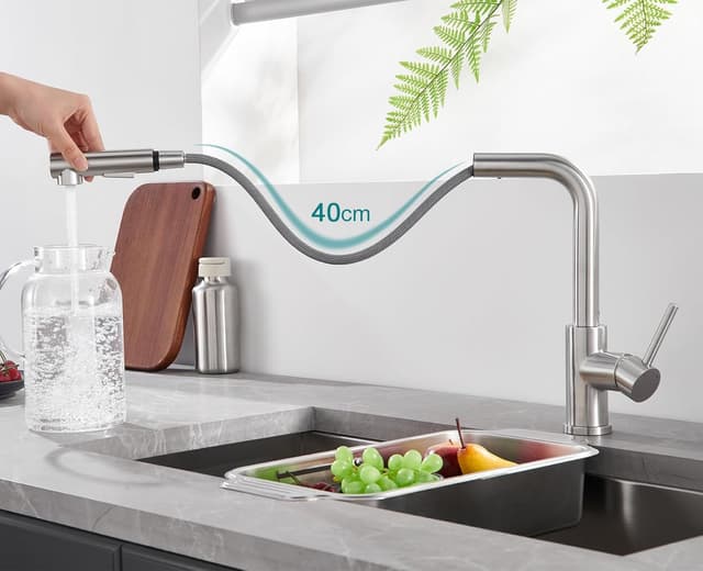 Detalle de WOOHSE Niederdruck Küchenarmatur mit ausziehbarer Brause, 2 Modi und 360° Drehung aus Edelstahl (gebürstet)