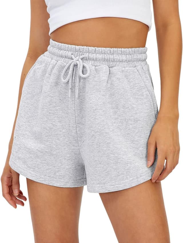 Detalle de AUTOMET Women Sweat Shorts with Pockets