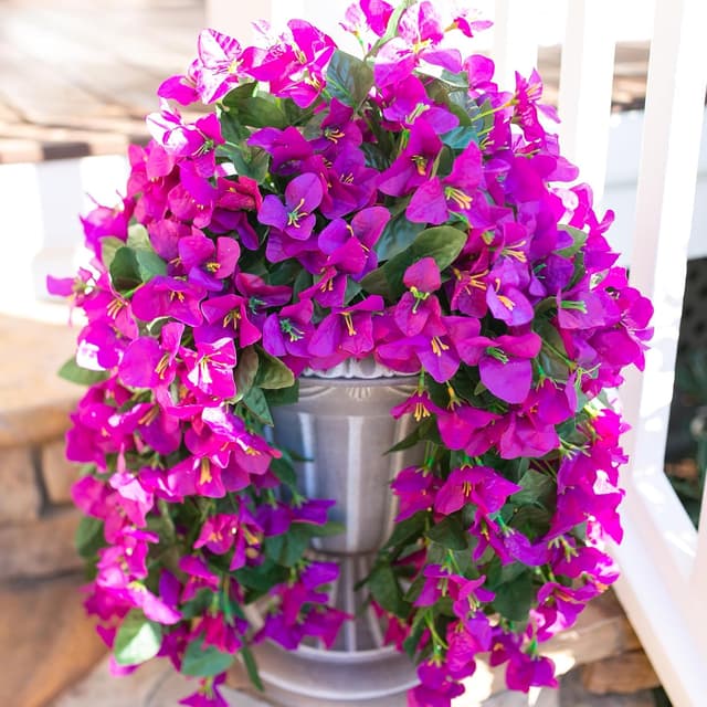 Detalle 2 de Faux Bougainvillea Artificial Flowers (2 Bundles) with UV-Resistant Long Trailing Vines for Outdoor Porches & Planters