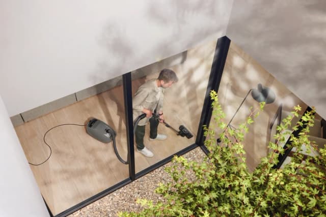 Thumbnail 2 de Miele Guard M1 Silence Staubsauger