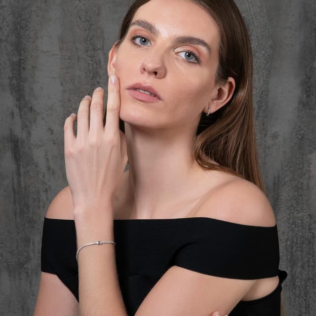 Detalle de namana Bracciale Tennis in argento 925 con zirconi tondi e baguette