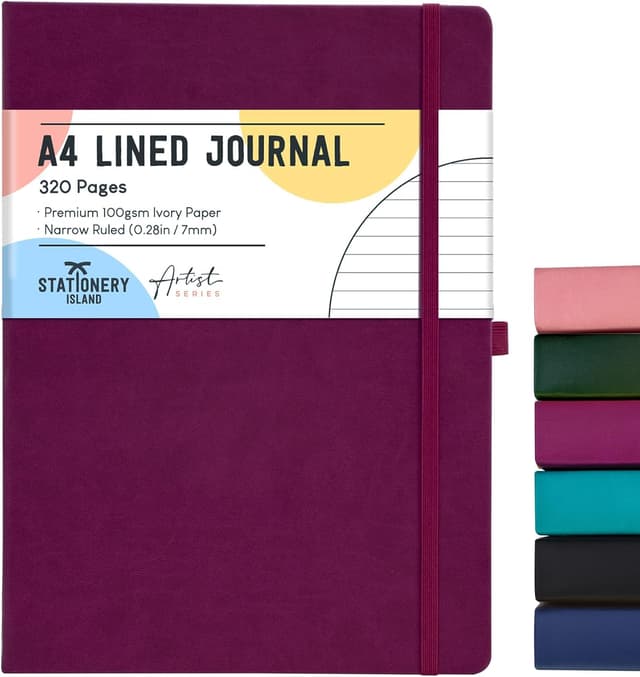 Detalle de STATIONERY ISLAND Carnet ligné A4 à couverture rigide (320 pages) – myrtille