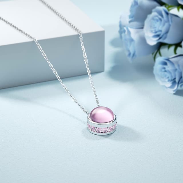 Detalle de LANBEIDE October Birthstone Necklace in 925 Sterling Silver with Round Cabochon Pendant