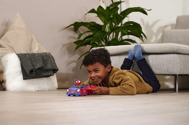 Thumbnail 3 de Jada Spidey Web Crawler 1:24 - Vehículo RC con Figura Spidey