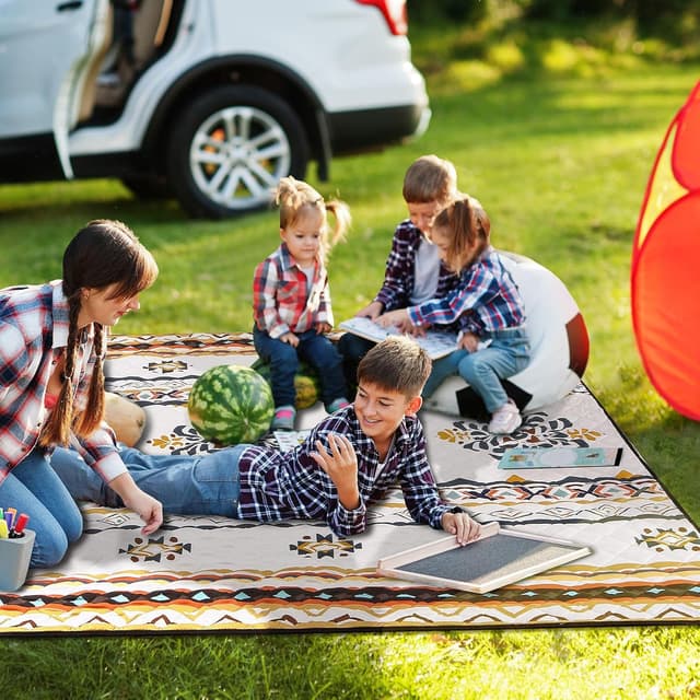 Detalle de Aptliton Waterproof Picnic Blanket 200 x 300 cm with 4 Stakes (Bohemian) – foldable outdoor picnic mat