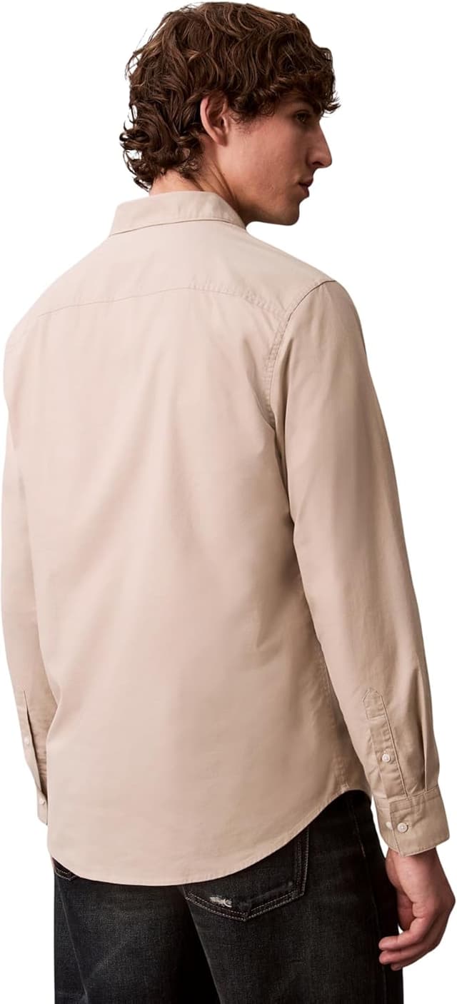 Detalle de Calvin Klein Men’s Classic Solid Oxford Shirt