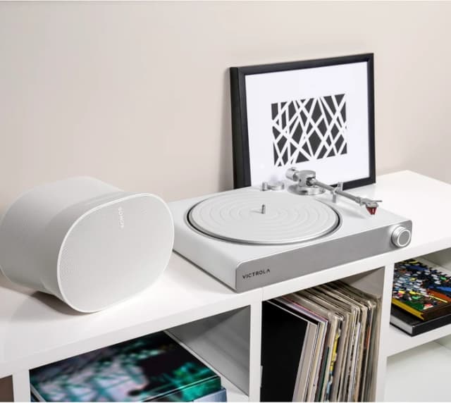 Detalle 2 de Victrola Stream Pearl Plattenspieler mit integriertem Vorverstärker und Streaming über kabellose Lautsprecher