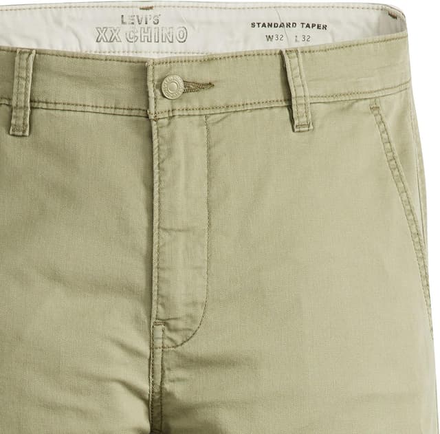 Detalle de Levi’s Men’s XX Chino Standard II Pants – modern classic with stretch comfort