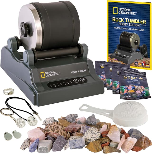 Detalle de National Geographic Rock Polishing Kit (Amateur Edition) STEM tumbler set with rough gemstones and polishing grits
