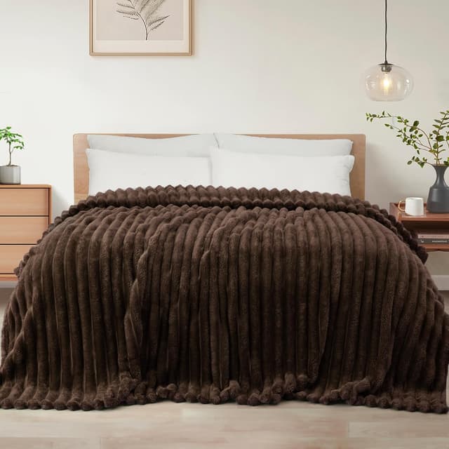 Detalle de 230x265cm flannel fleece blanket in coffee